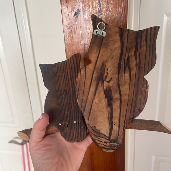 Vintage Mid Century MCM Wooden Pair of Owls Yellow Eyes on Stick Wall Decor - Picture 2 of 4